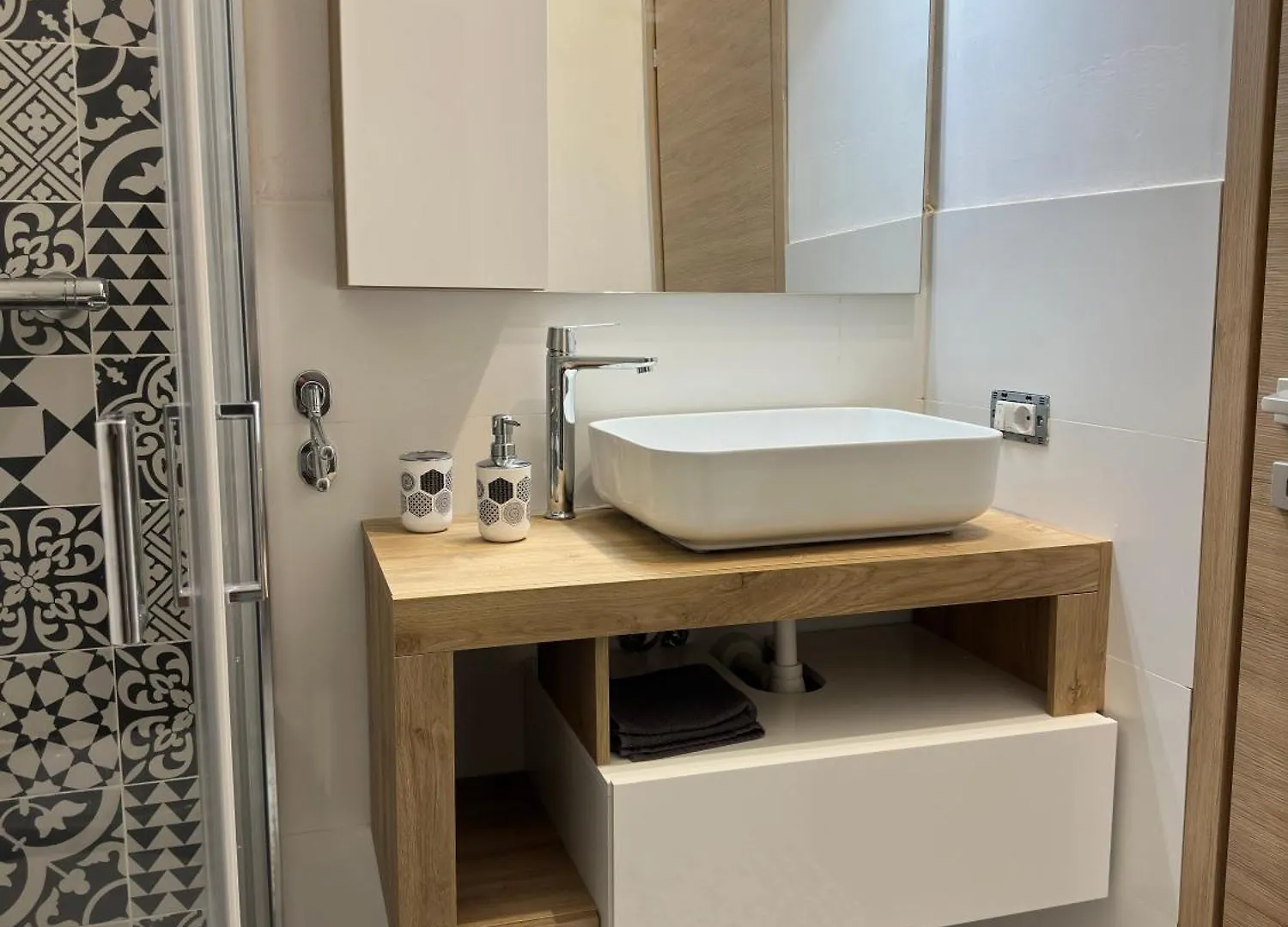 Apartman F&F Appartments Iglesias Olaszország